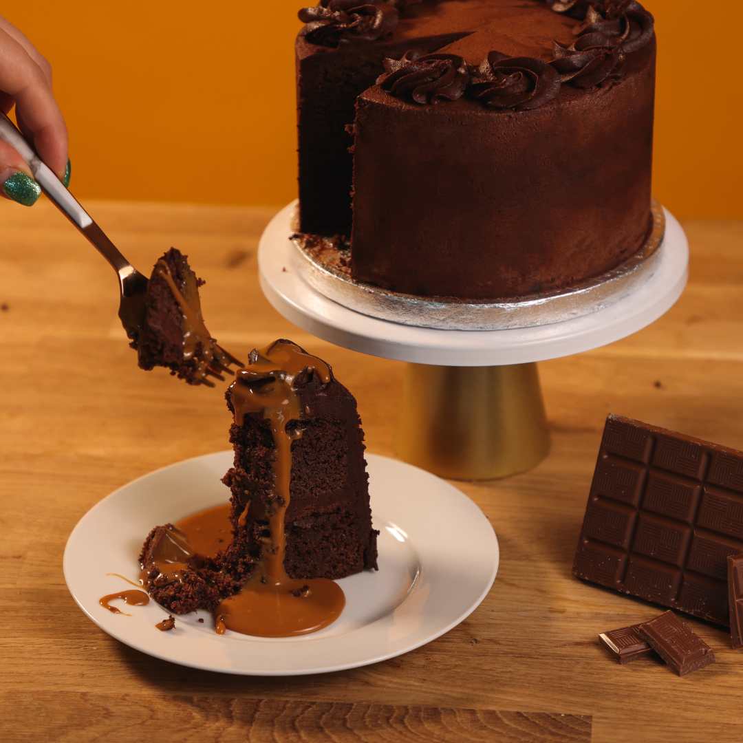 Chocolate Keto Cake - Low Carb and Gluten Free with Caramel